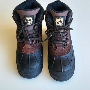 Khombo Men's Snow Boots. Size 7. Excellent condition.